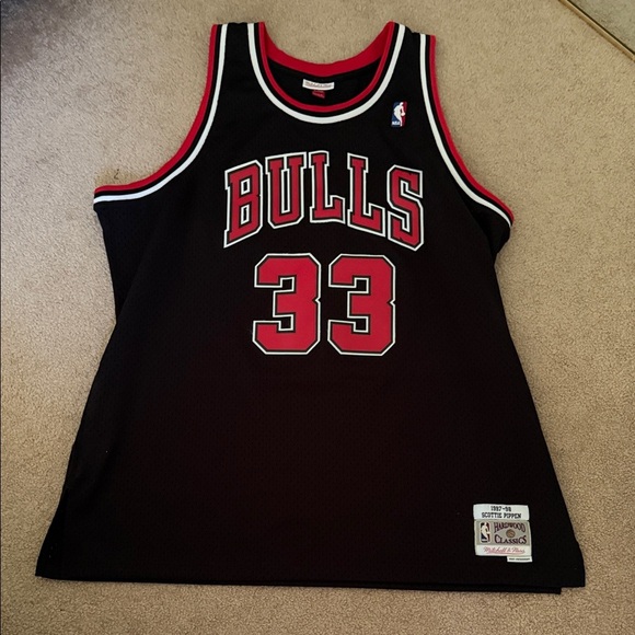 Brand New Mitchell & Ness Scottie Pippen Black Jersey - Picture 1 of 9